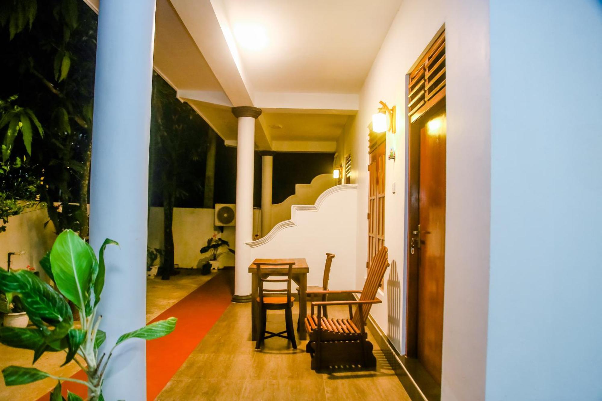 Little Angels Bed & Breakfast Mirissa Luaran gambar