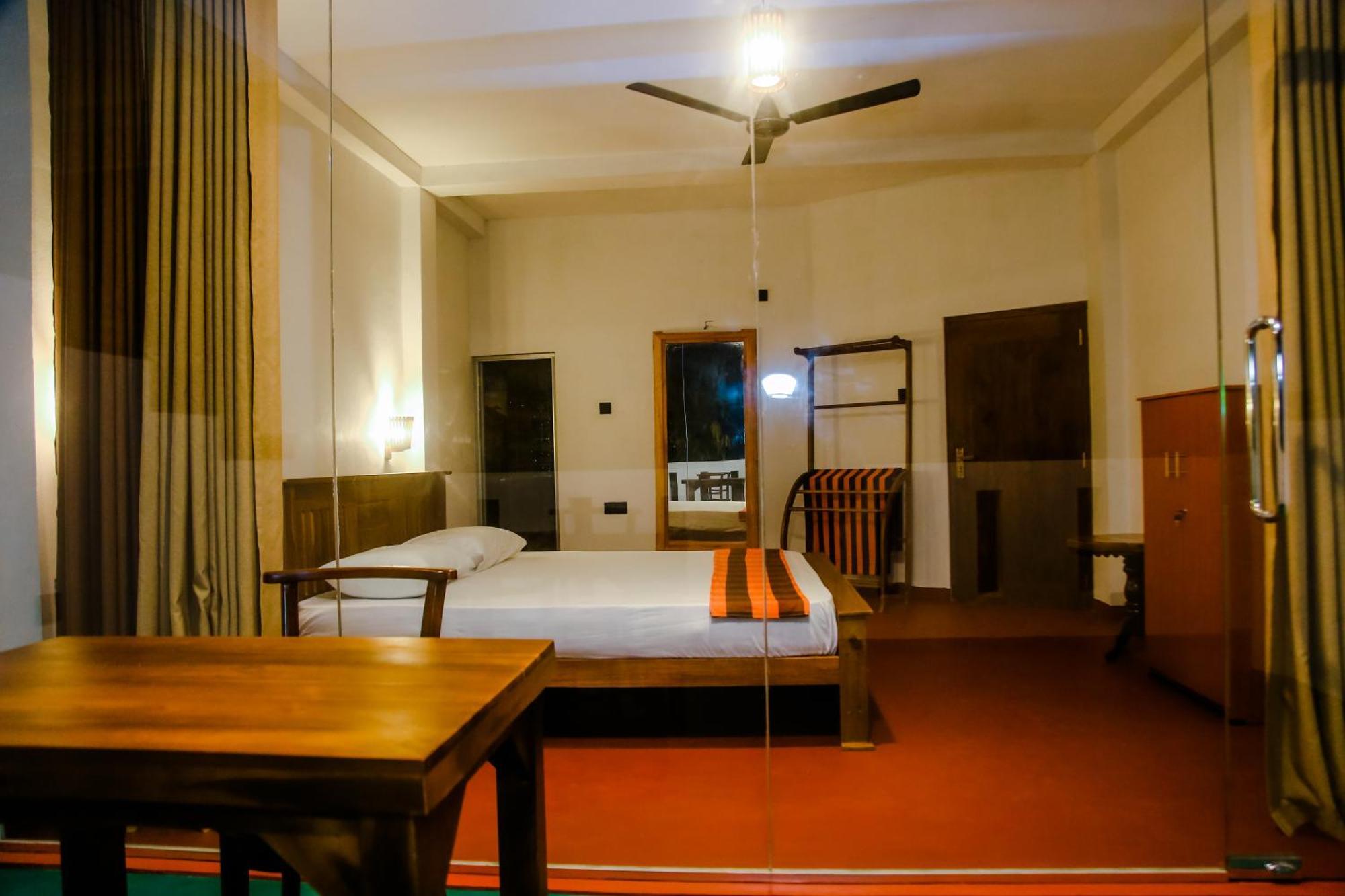 Little Angels Bed & Breakfast Mirissa Luaran gambar